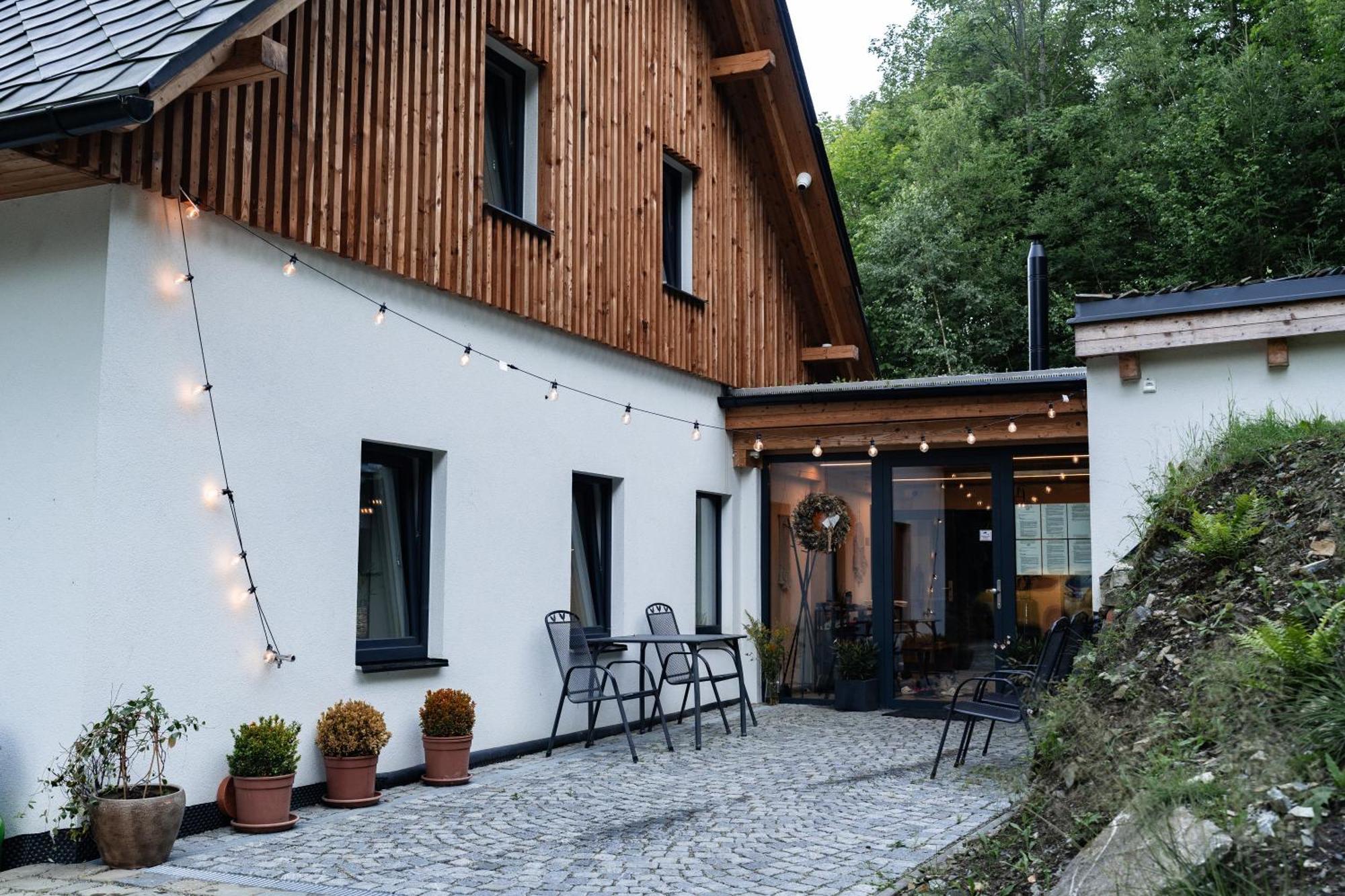 Apartmány NONE Branná Exterior foto